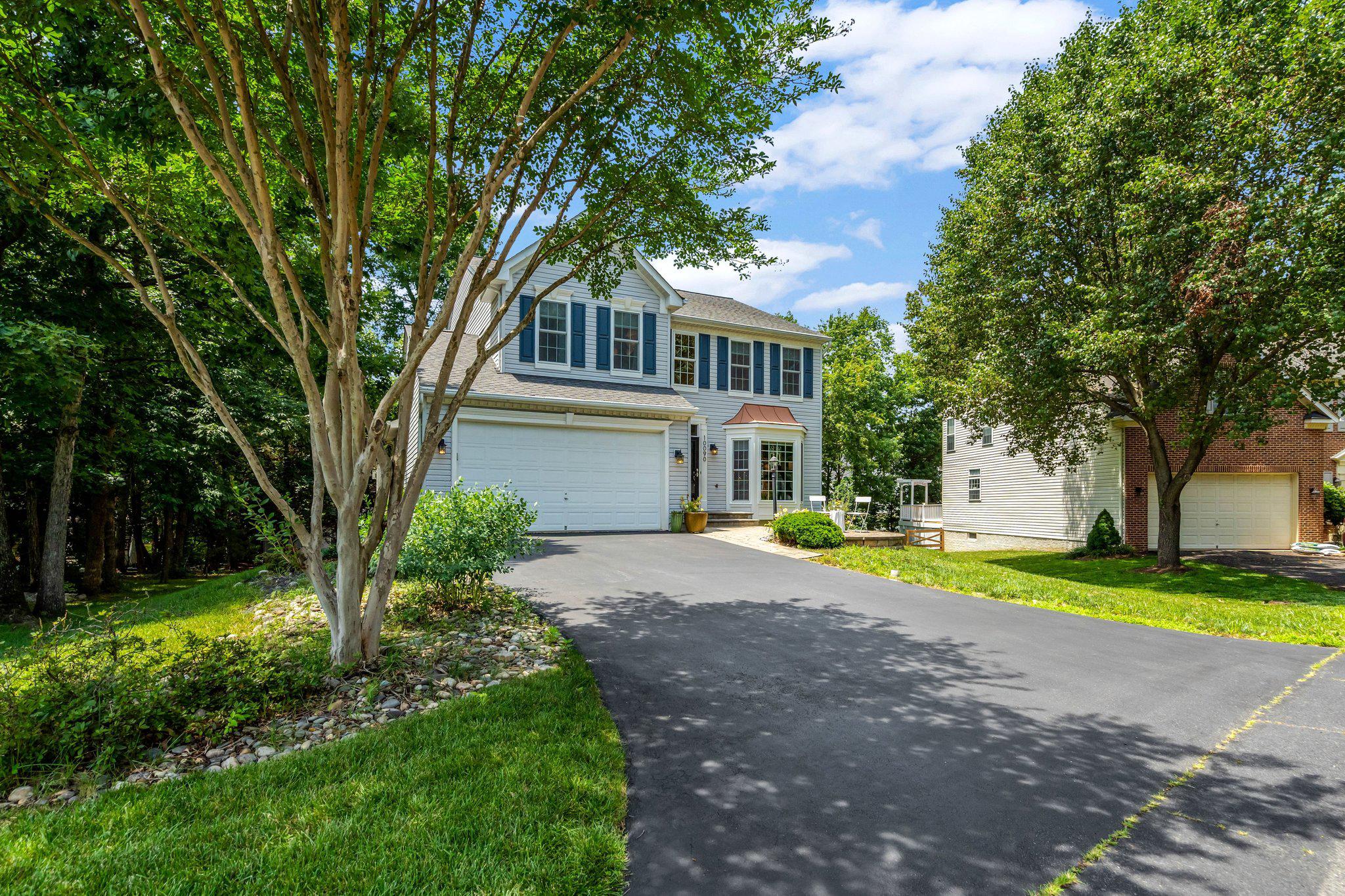 10090 TUMMEL FALLS DRIVE