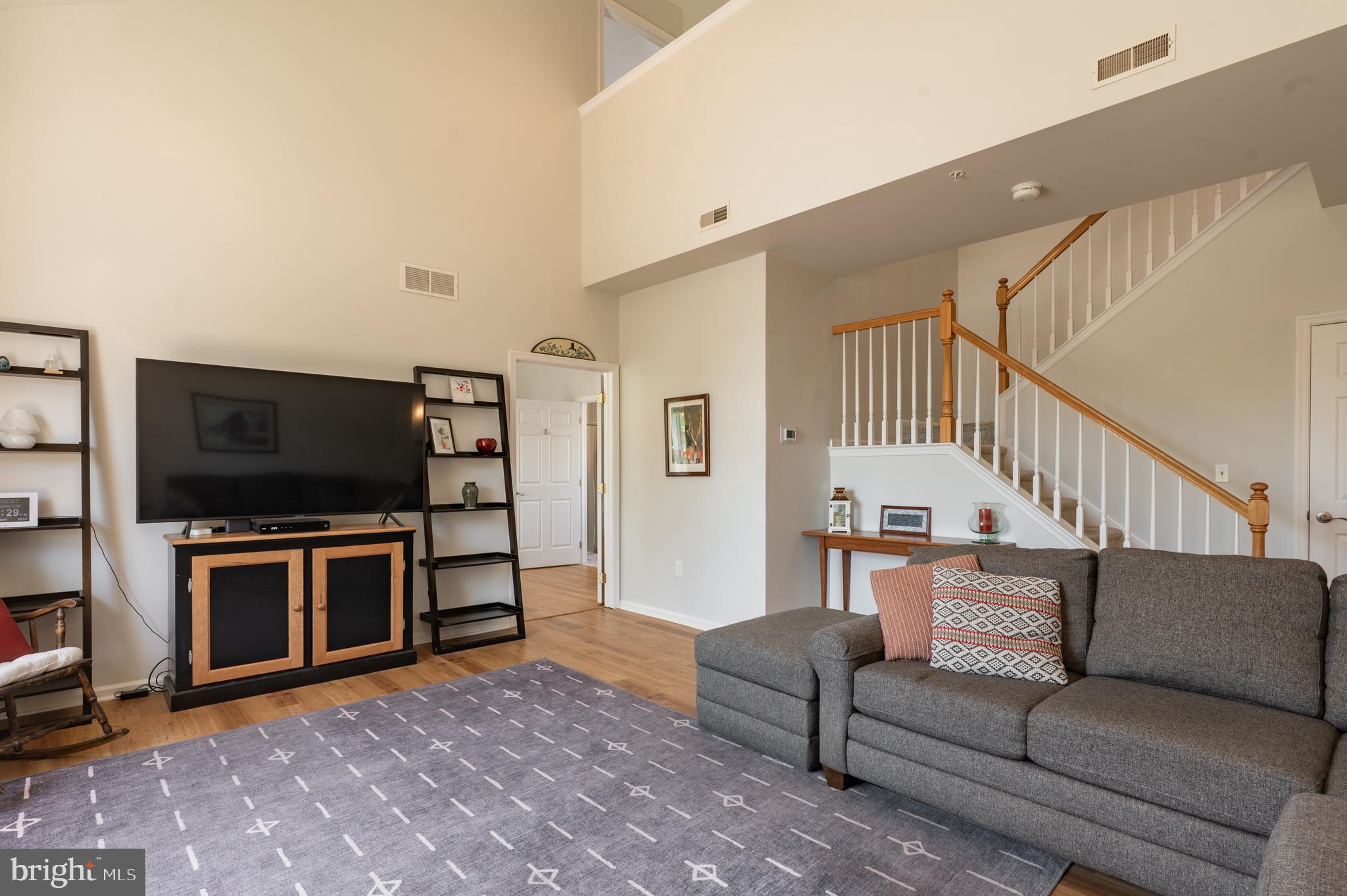 STUARTS KEEP - Residential