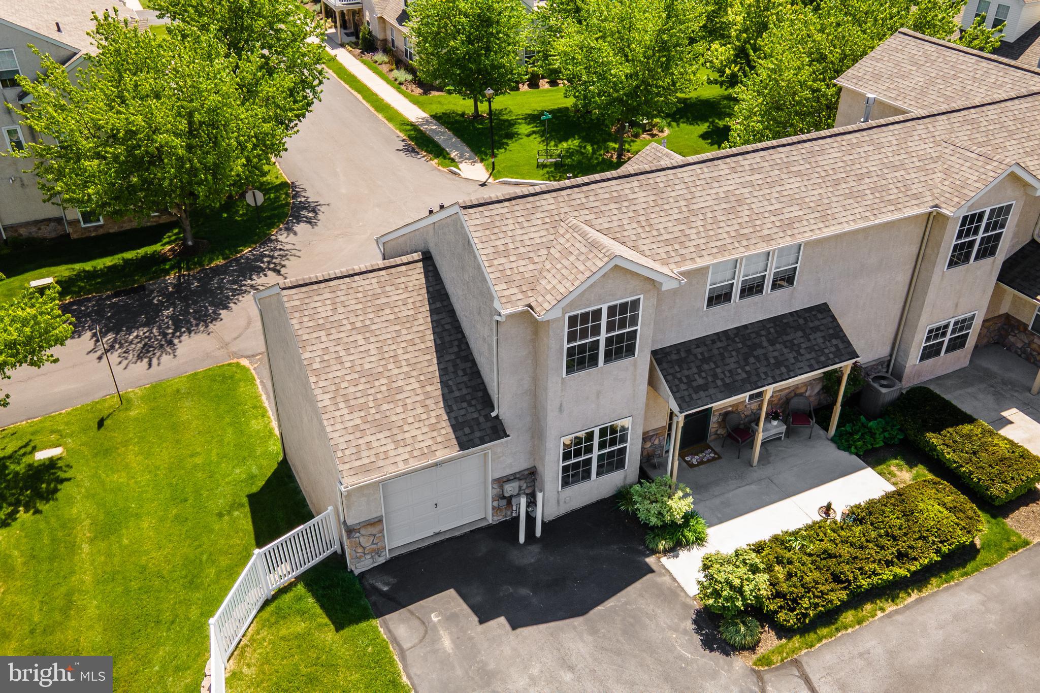 STUARTS KEEP - Residential