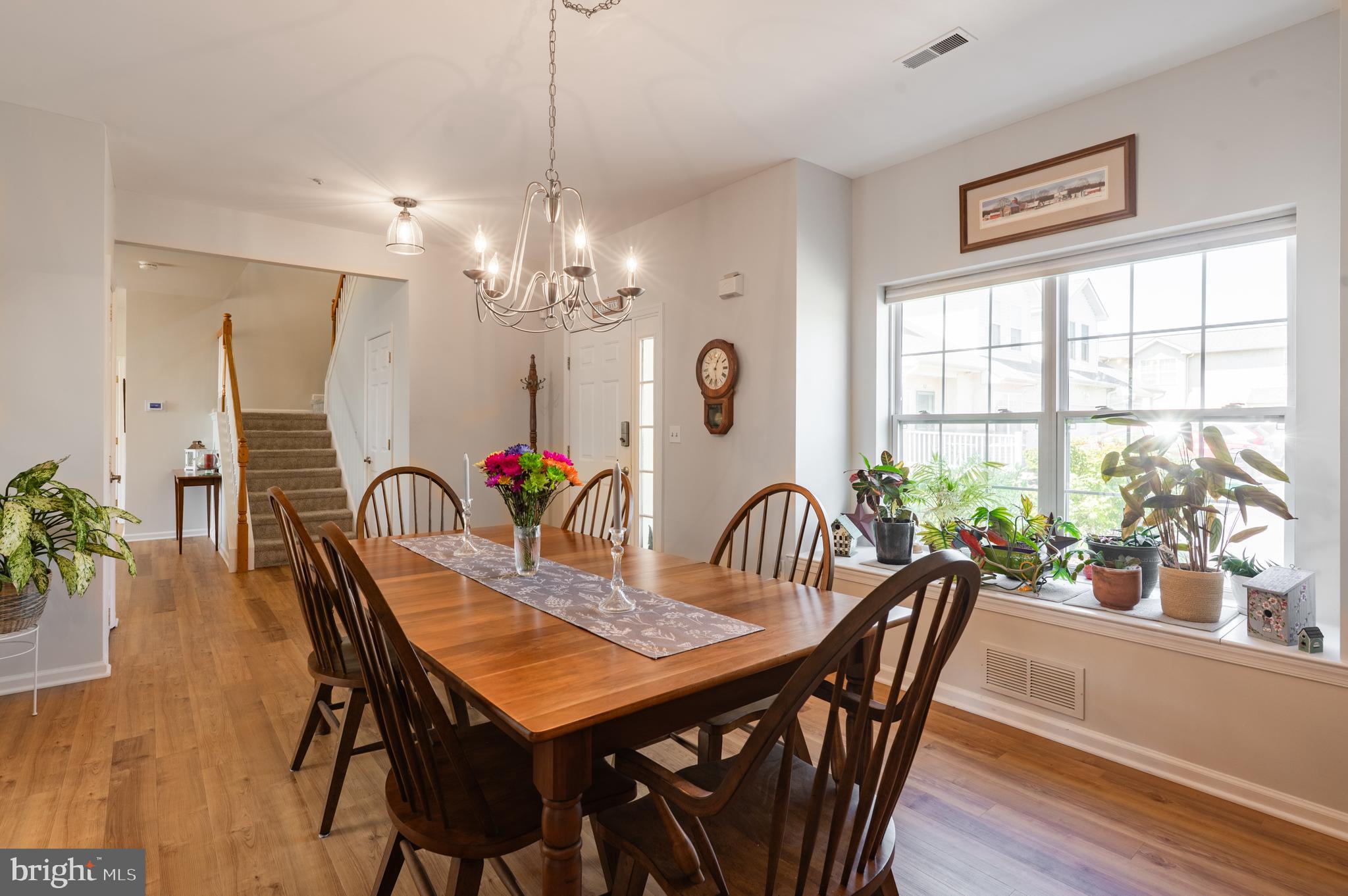 STUARTS KEEP - Residential