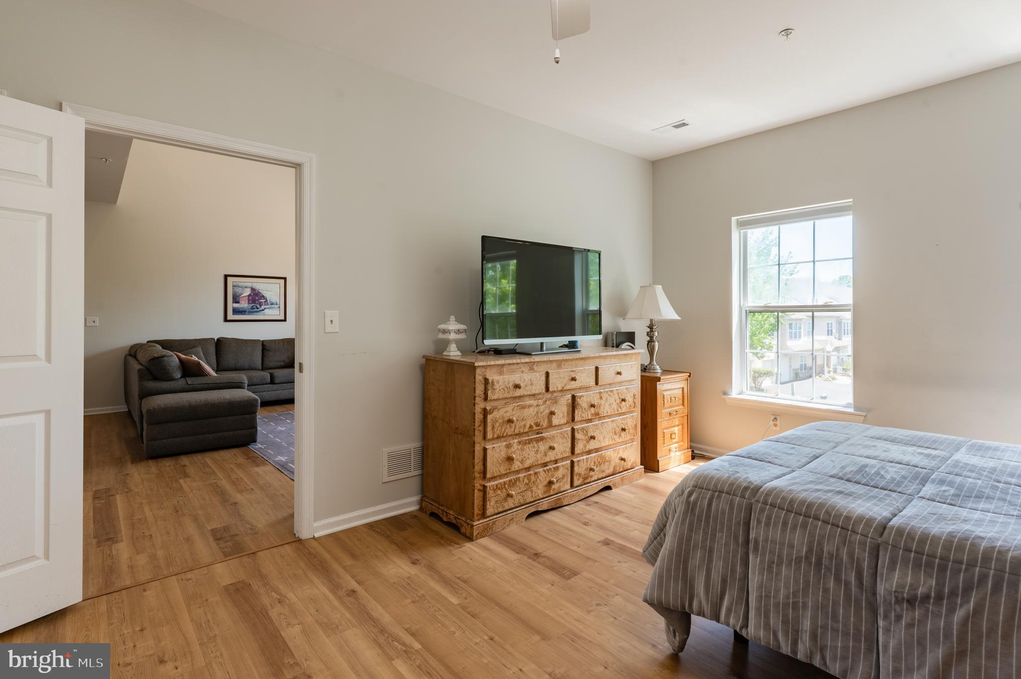 STUARTS KEEP - Residential