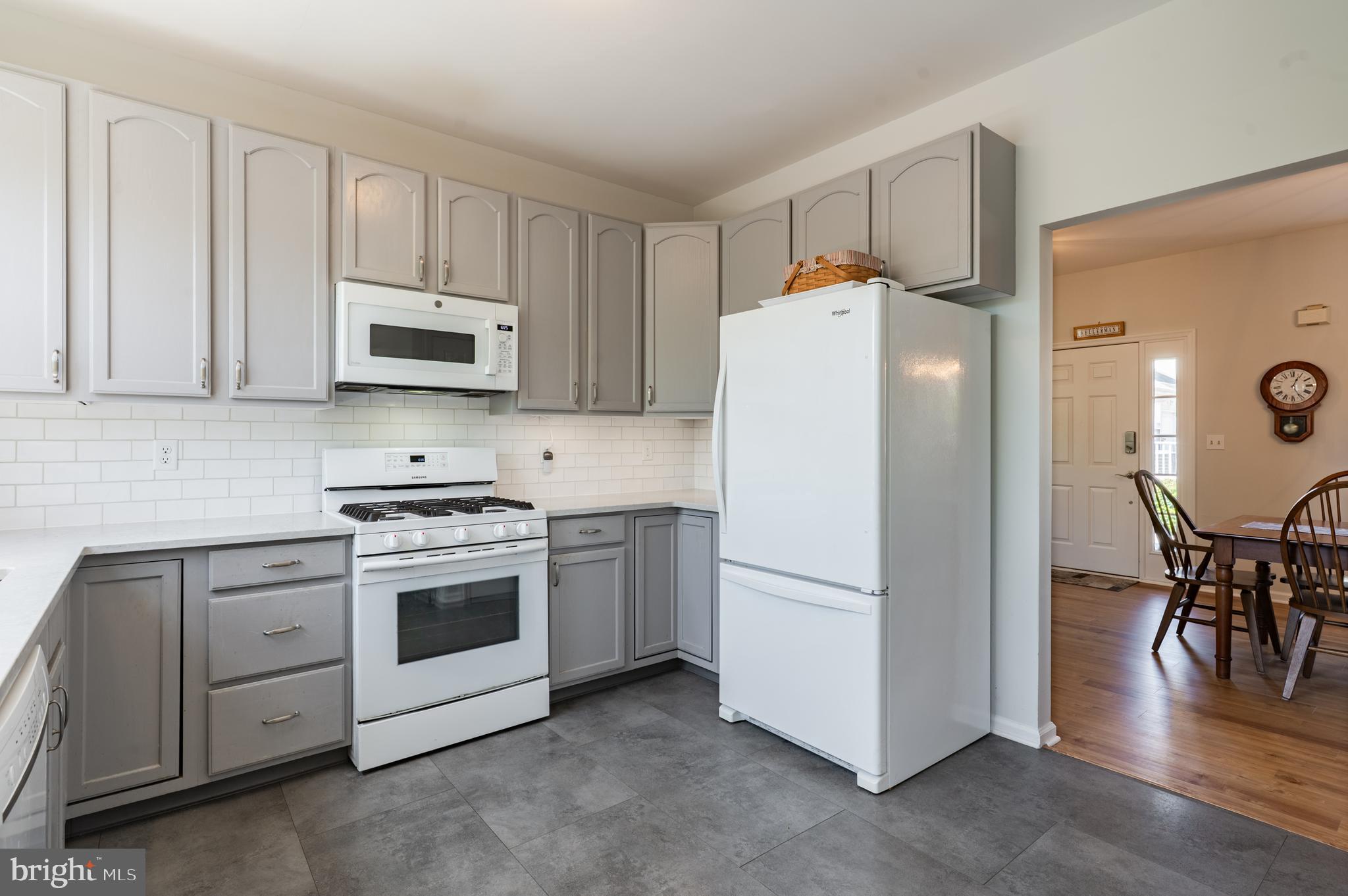 STUARTS KEEP - Residential