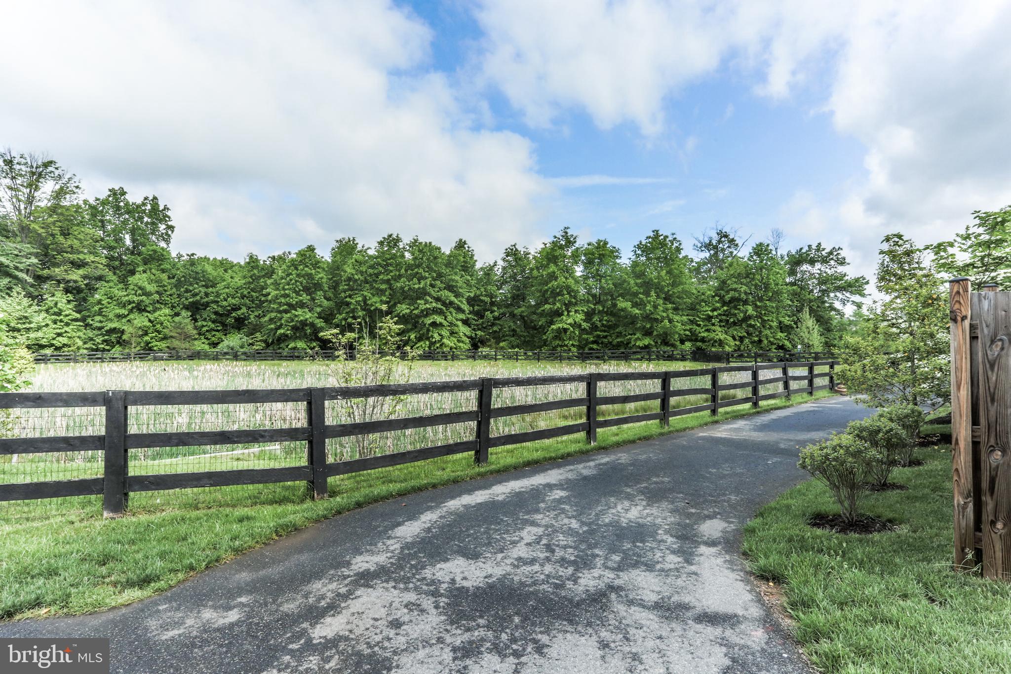 PROVIDENCE GLEN - Residential