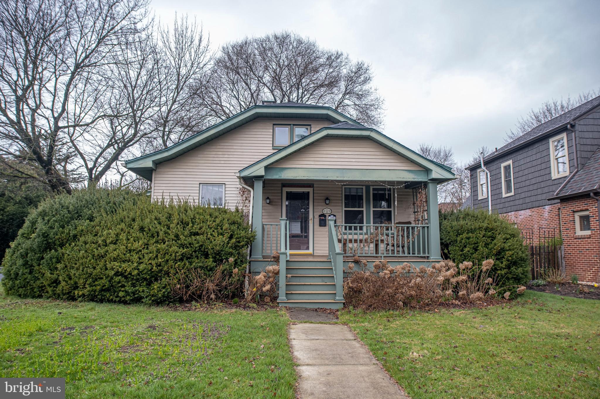 HOLMES-FOSTER - Residential