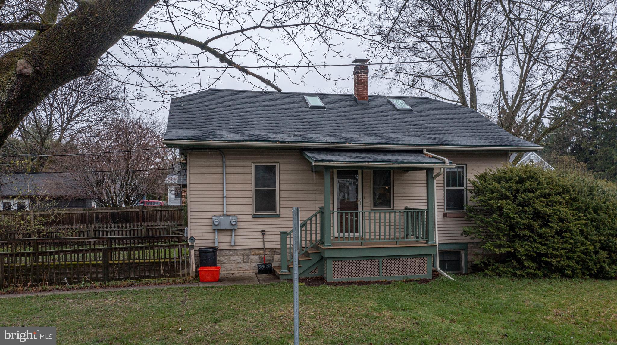 HOLMES-FOSTER - Residential