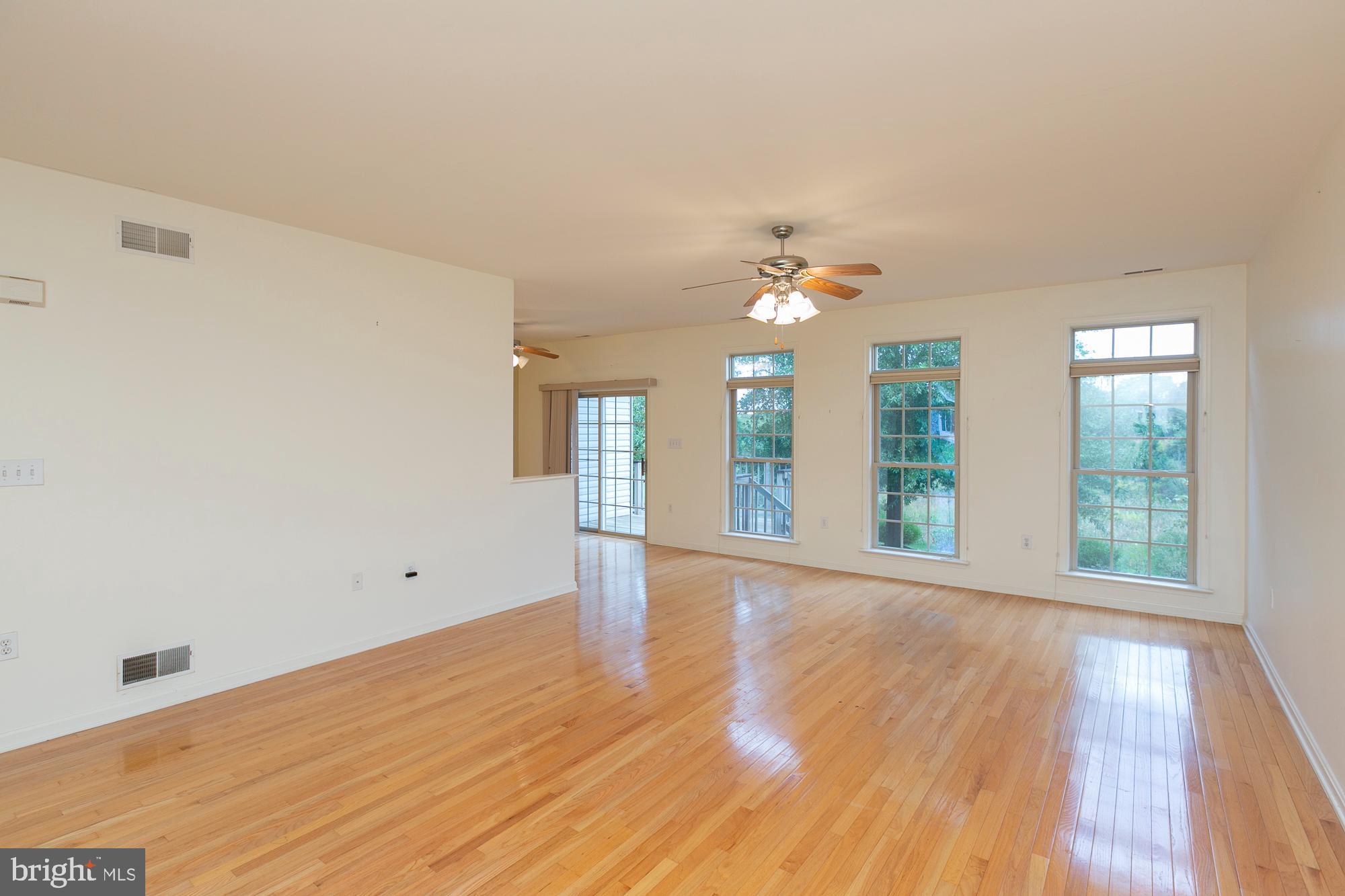 HAMMONDS MILL - Residential