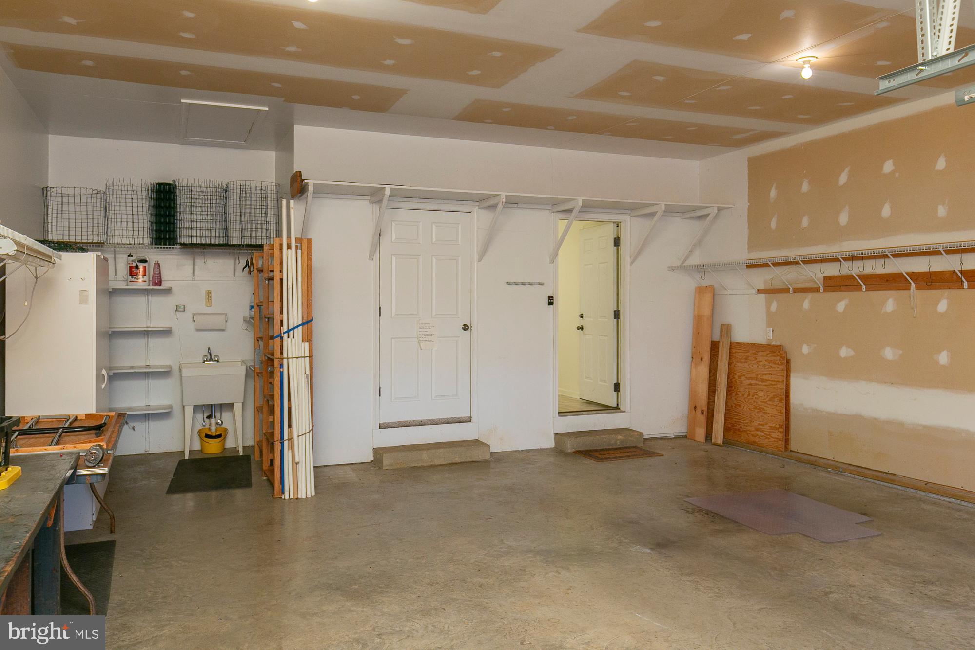 HAMMONDS MILL - Residential