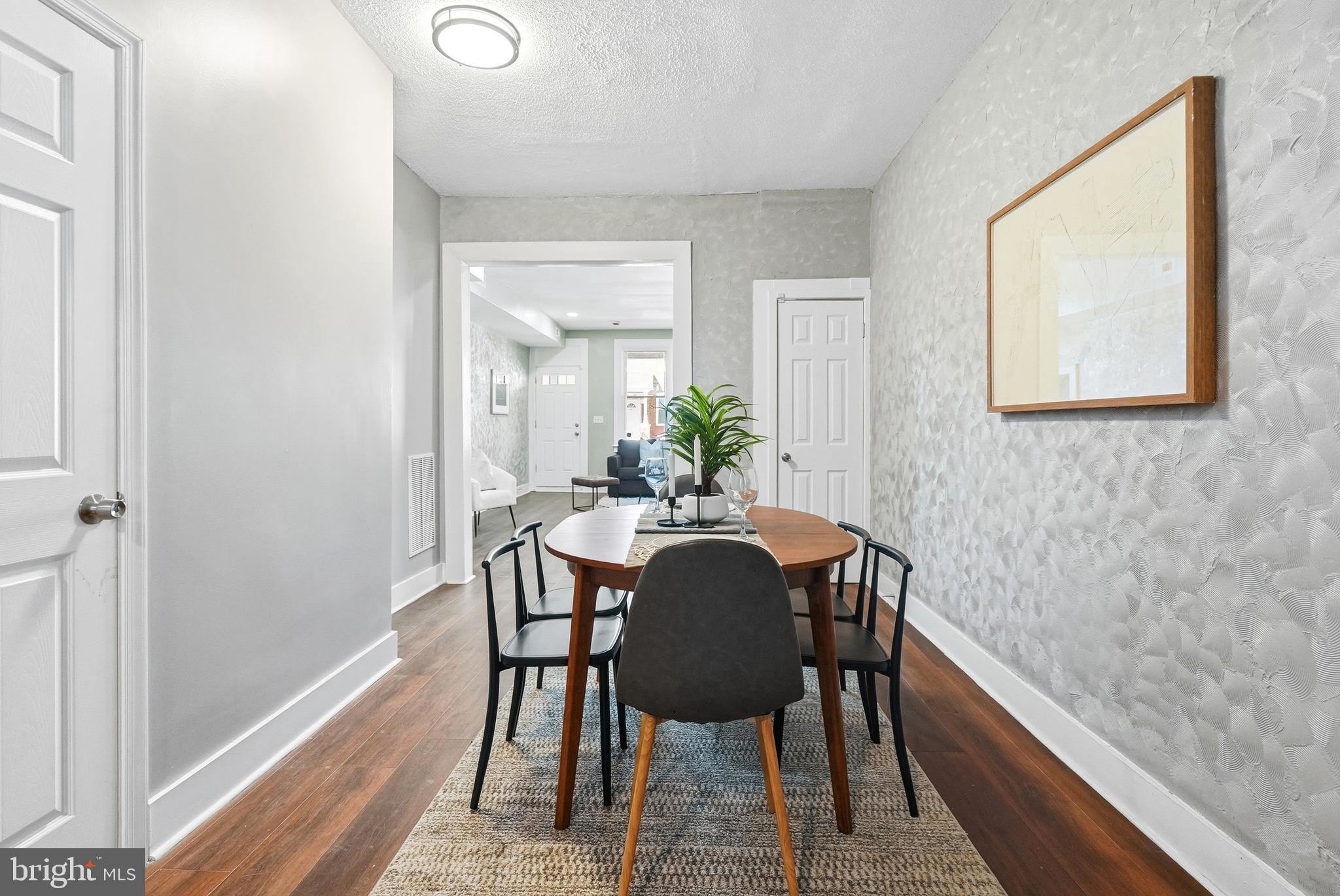 WAVERLY - Residential Lease