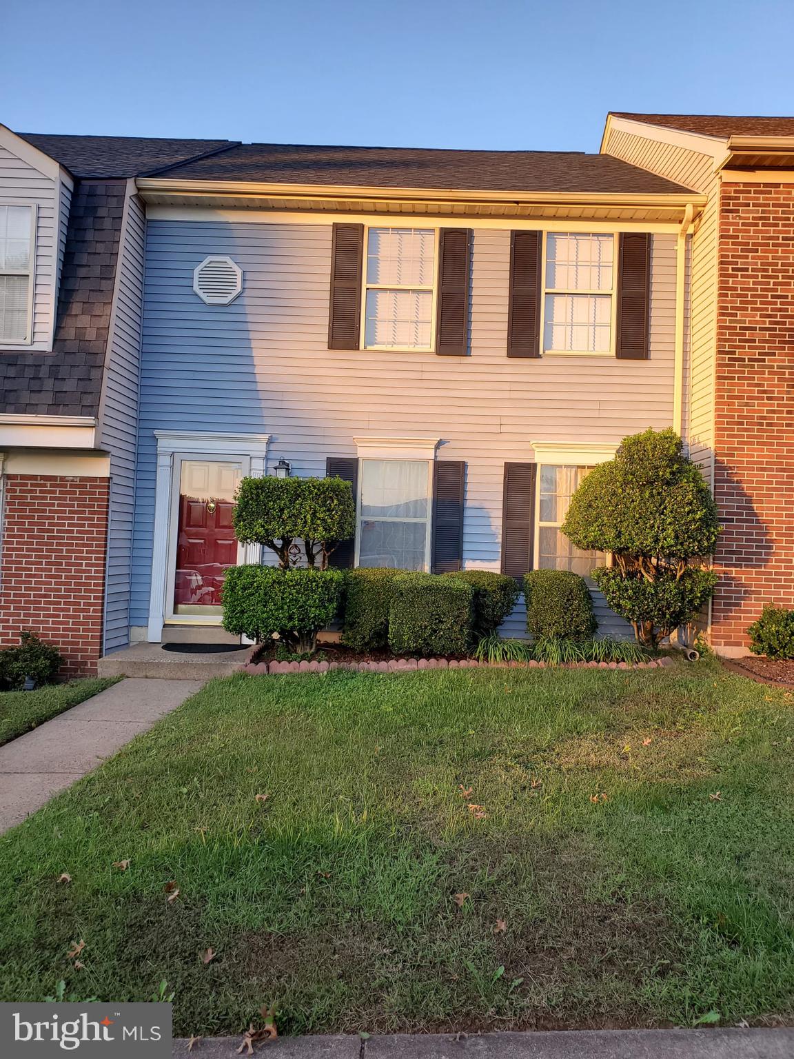 POINT OF WOODS EAST - Residential