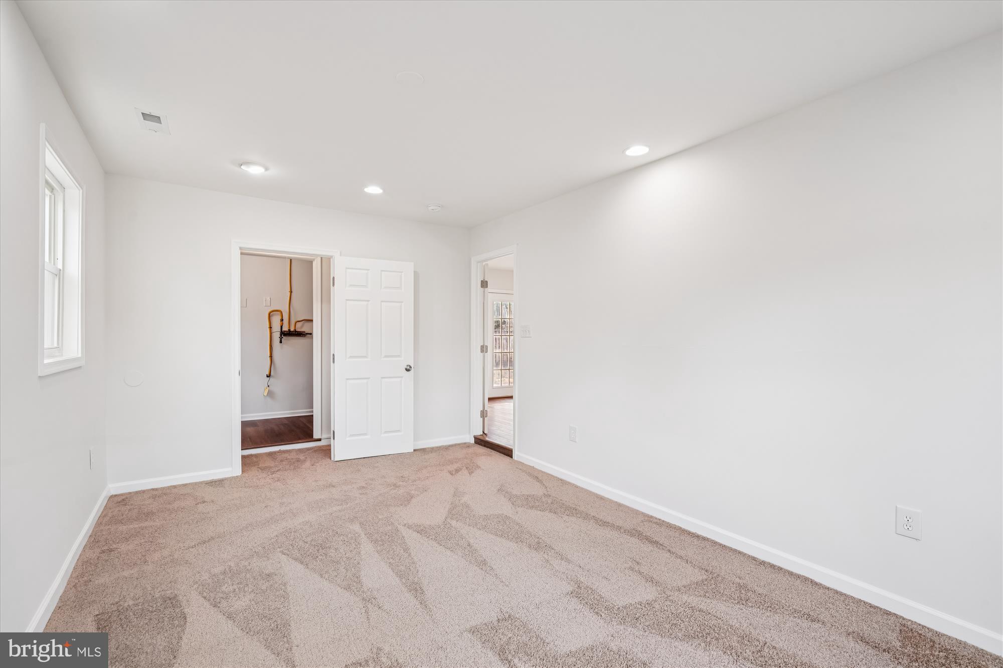 BUCKINGHAM AT BELAIR - Residential