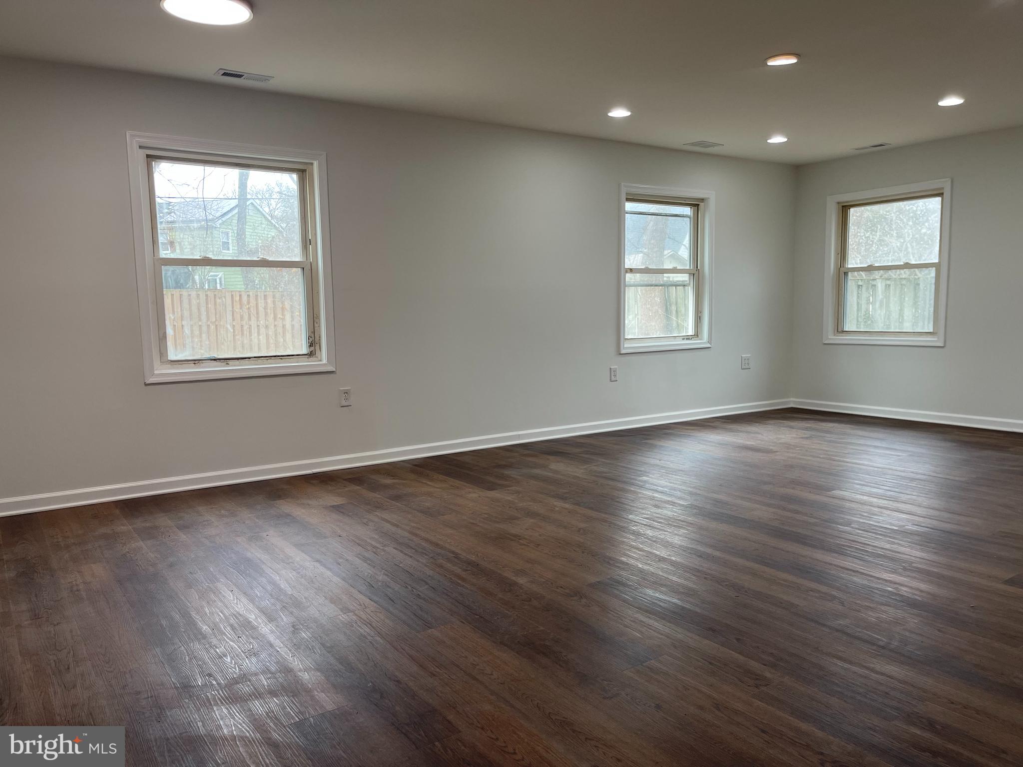 BUCKINGHAM AT BELAIR - Residential