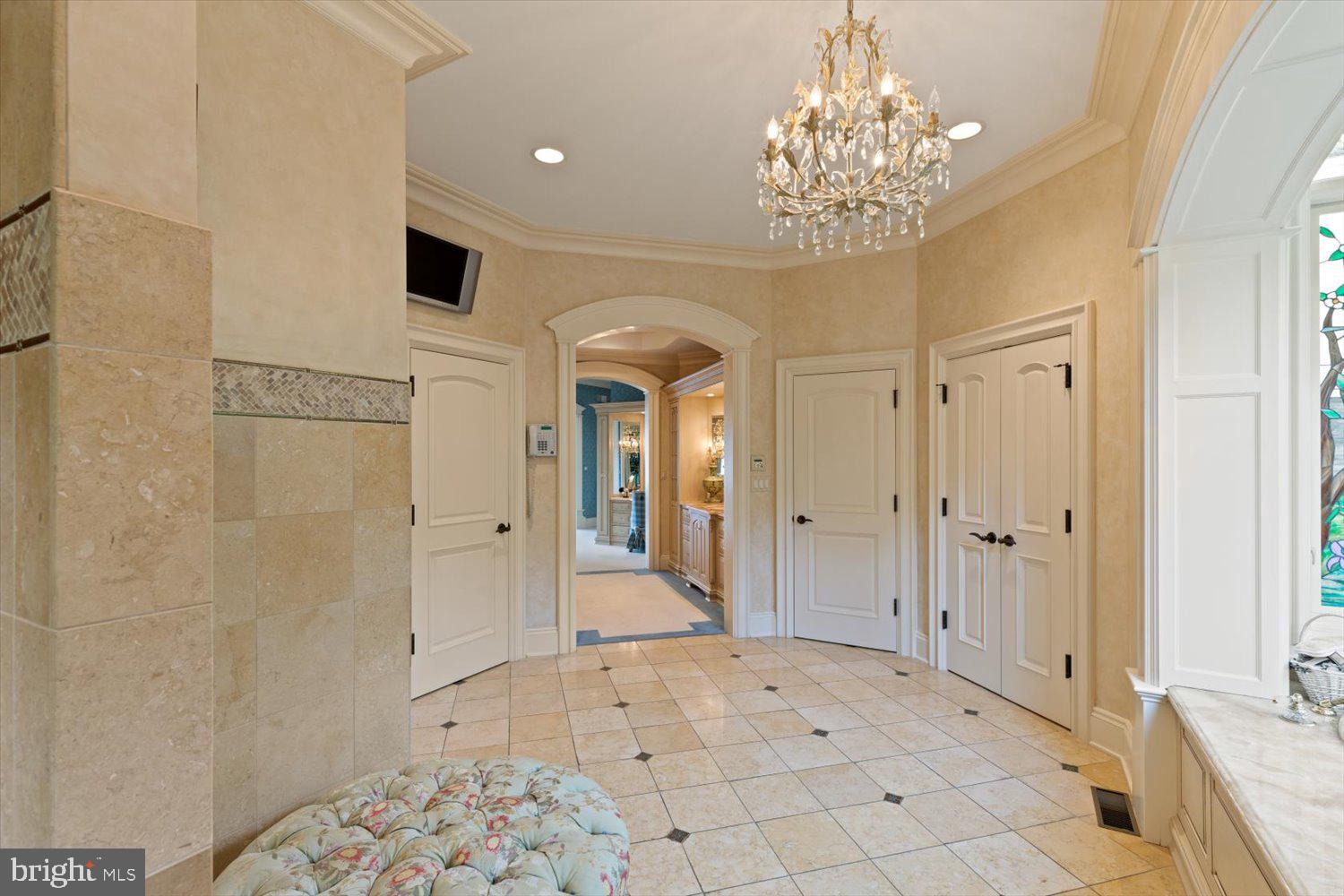 RIVER BEND - Residential