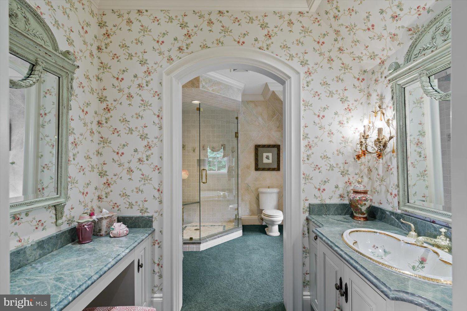 RIVER BEND - Residential