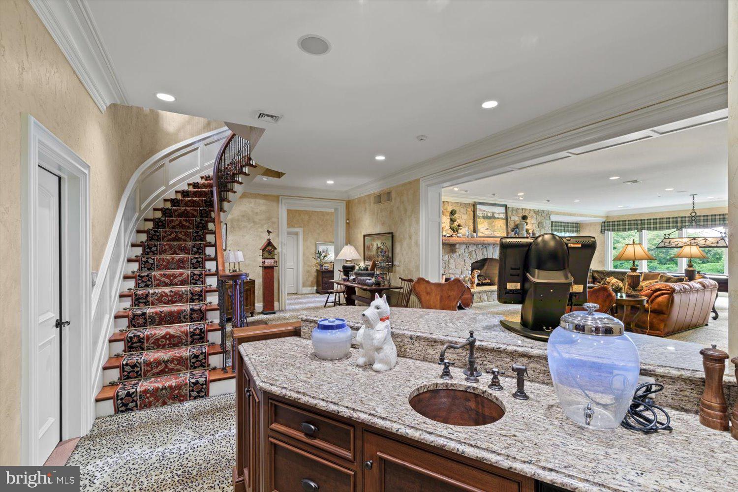 RIVER BEND - Residential