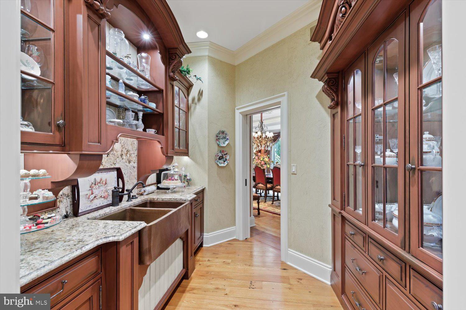 RIVER BEND - Residential