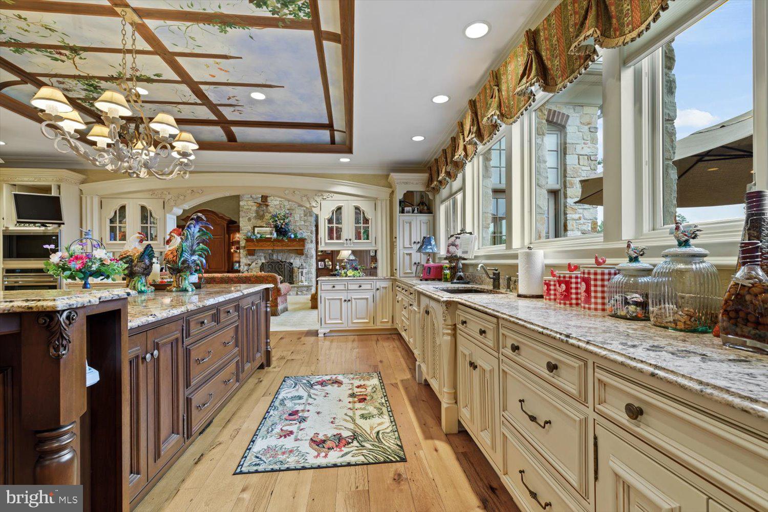 RIVER BEND - Residential