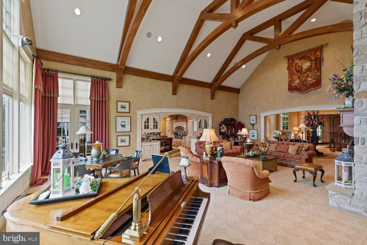 RIVER BEND - Residential