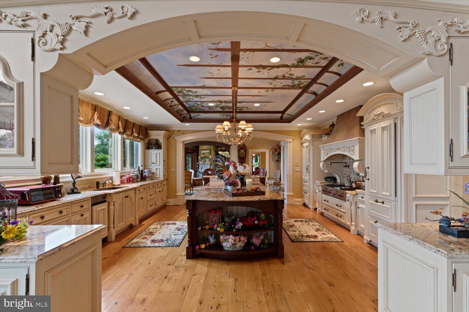 RIVER BEND - Residential