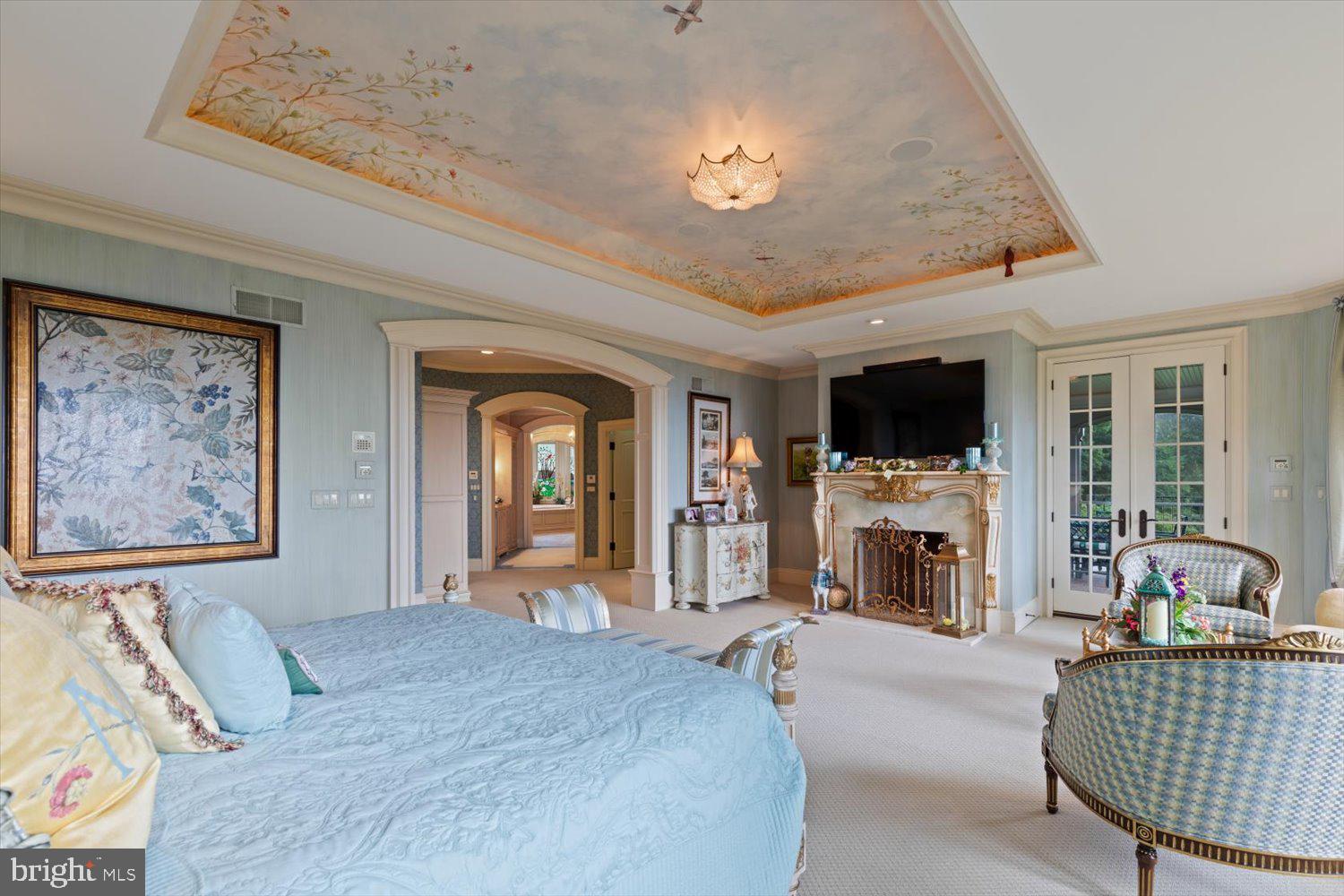 RIVER BEND - Residential