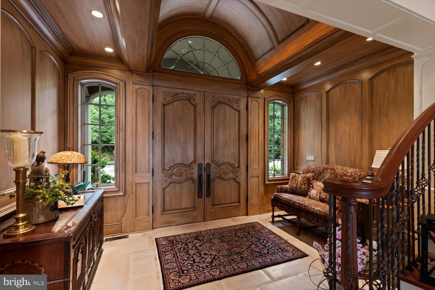 RIVER BEND - Residential