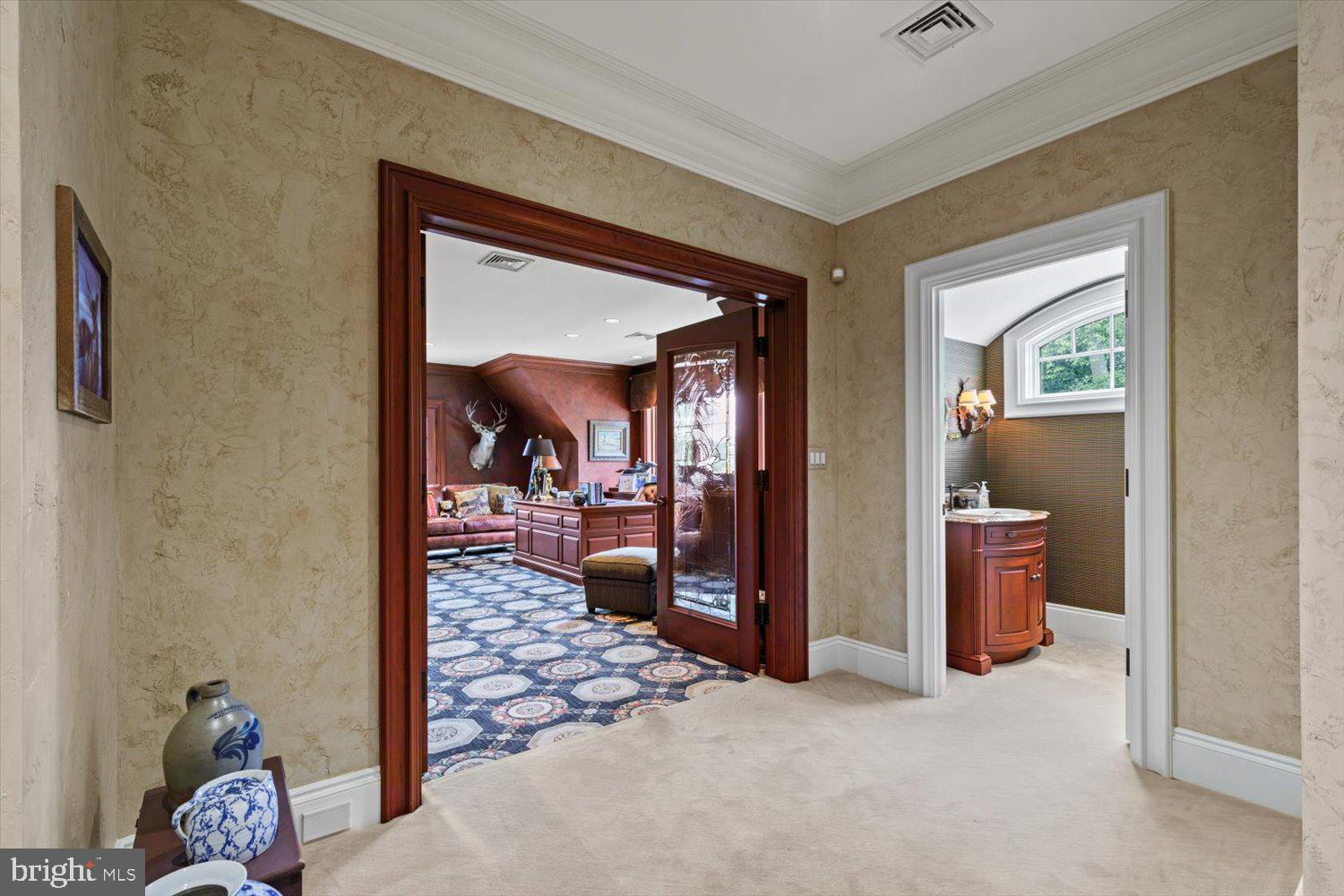 RIVER BEND - Residential