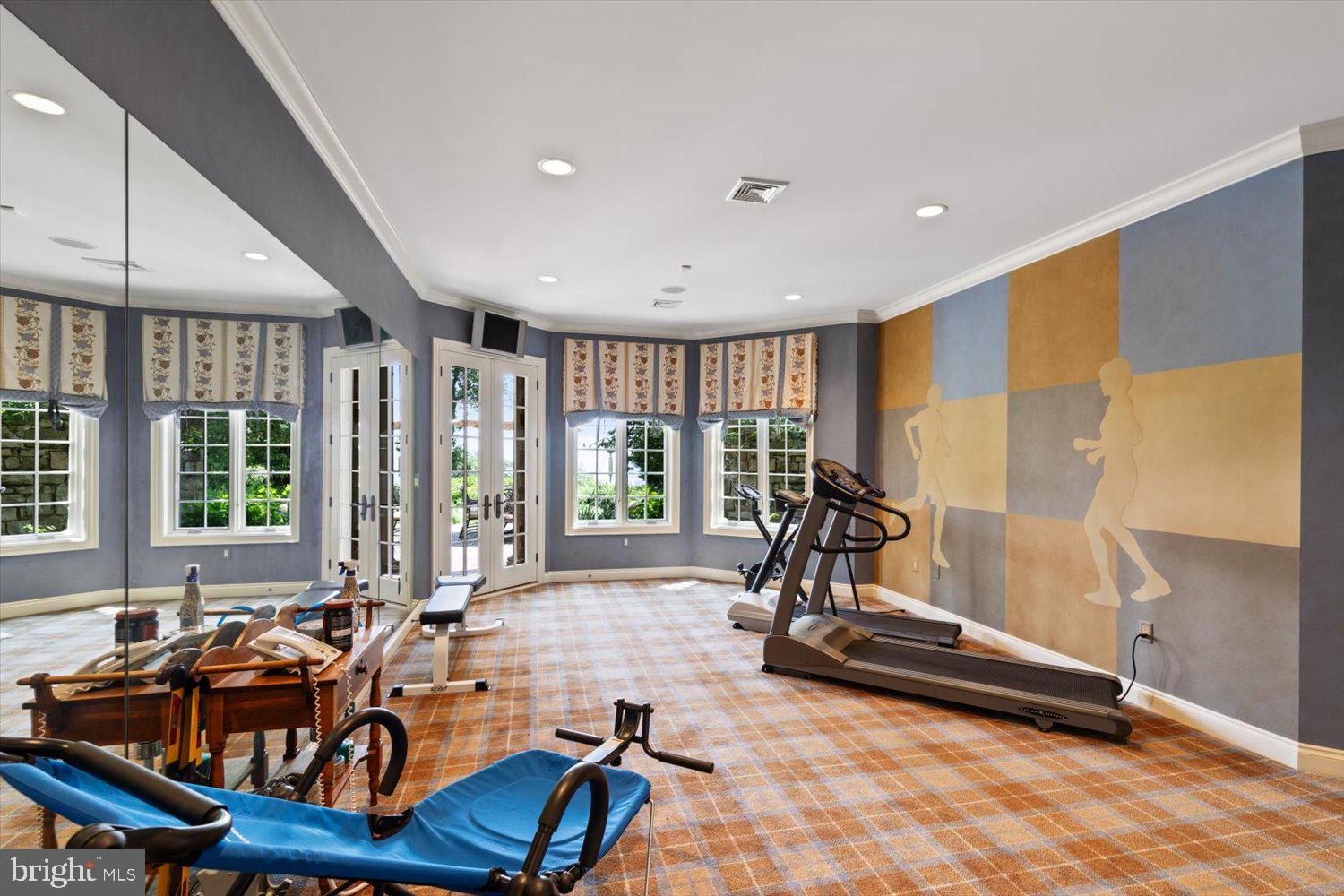 RIVER BEND - Residential