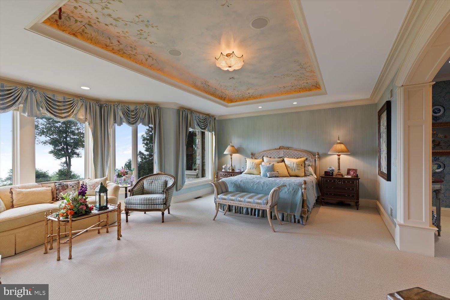 RIVER BEND - Residential