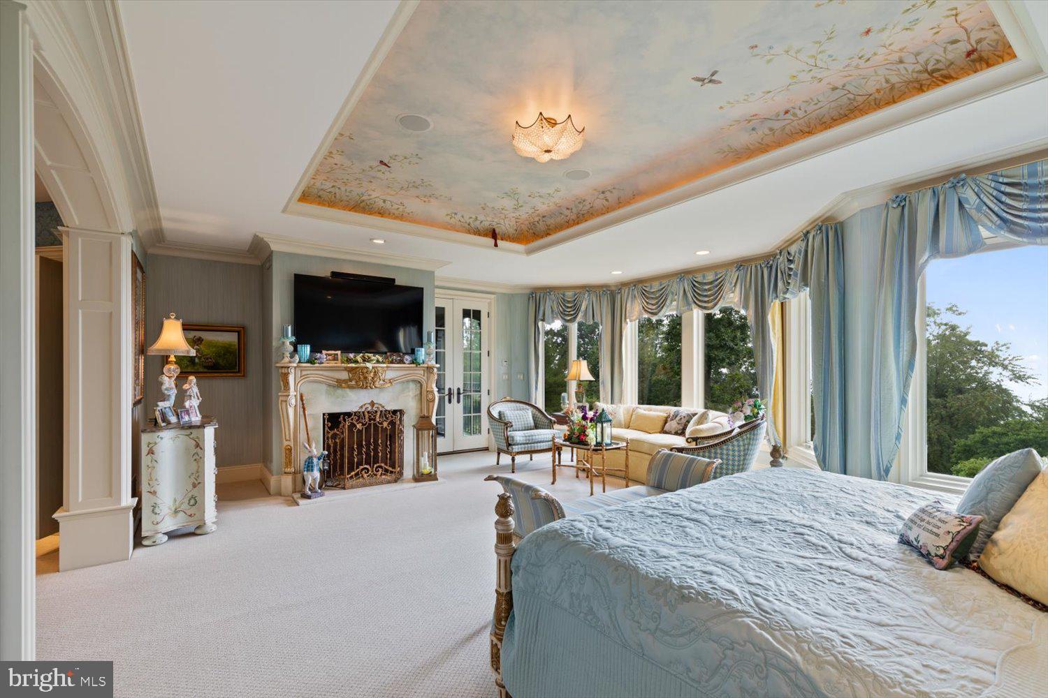 RIVER BEND - Residential