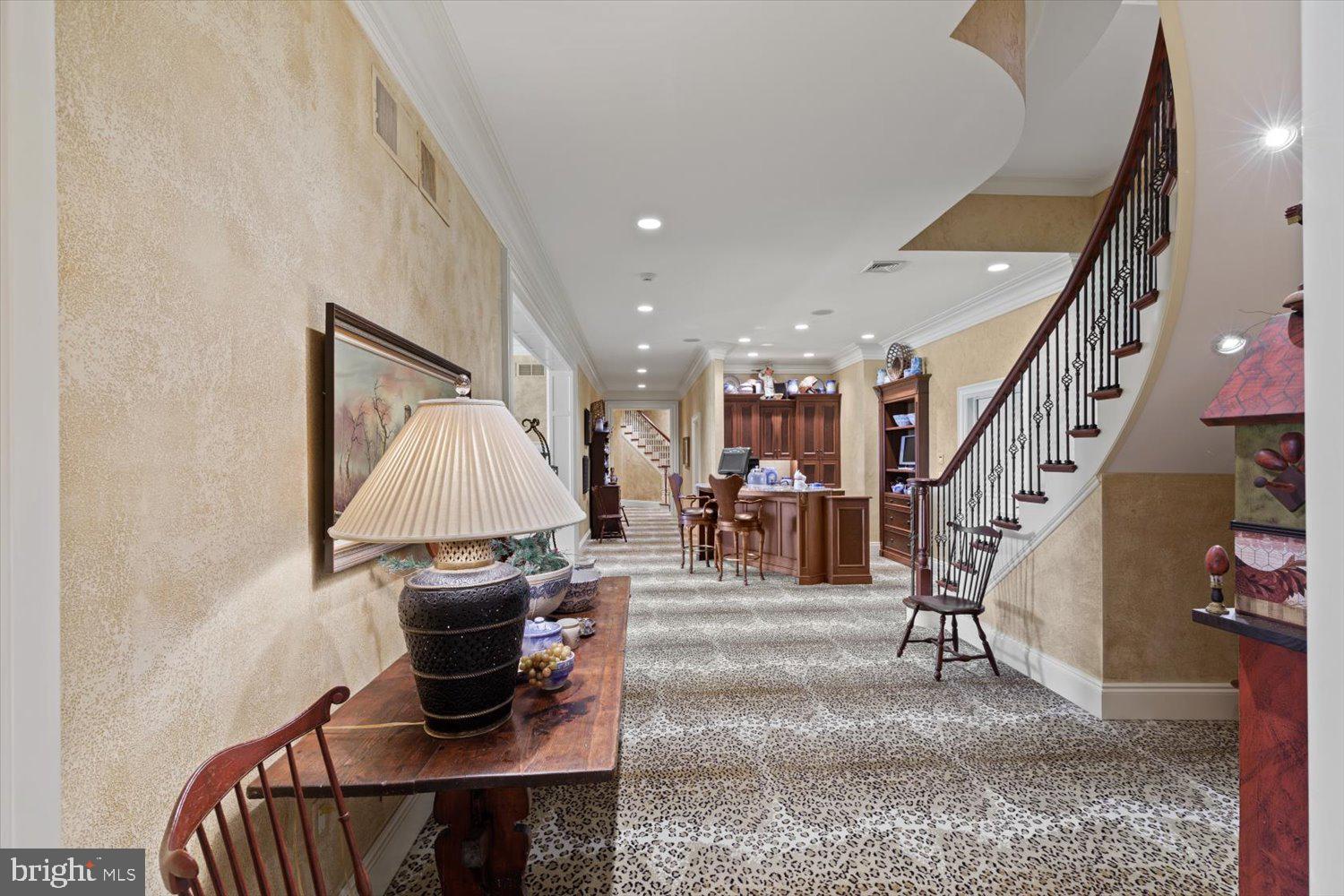 RIVER BEND - Residential