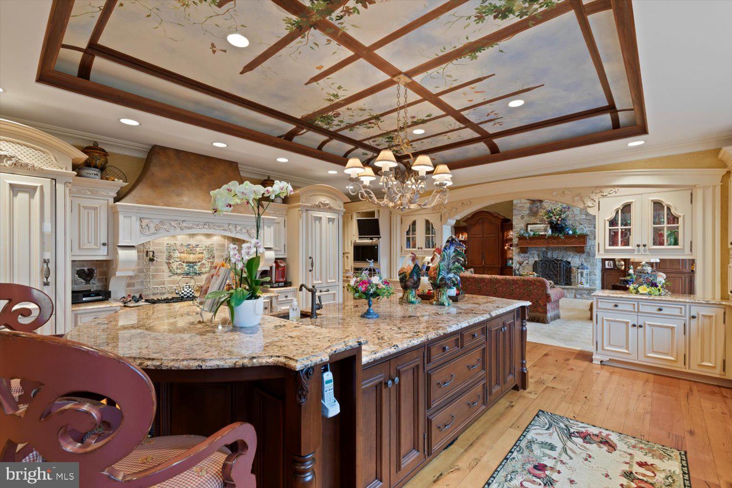 RIVER BEND - Residential