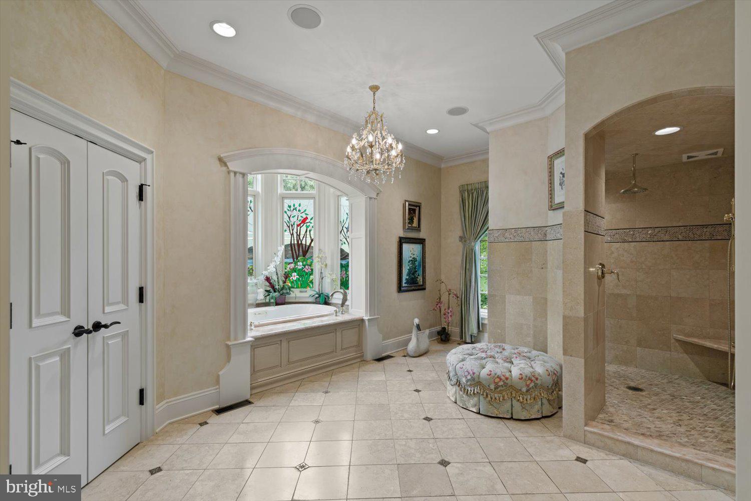 RIVER BEND - Residential