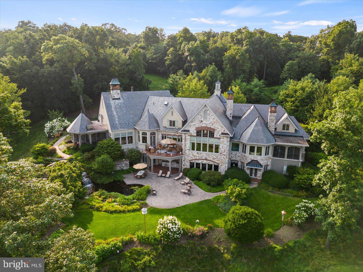 RIVER BEND - Residential