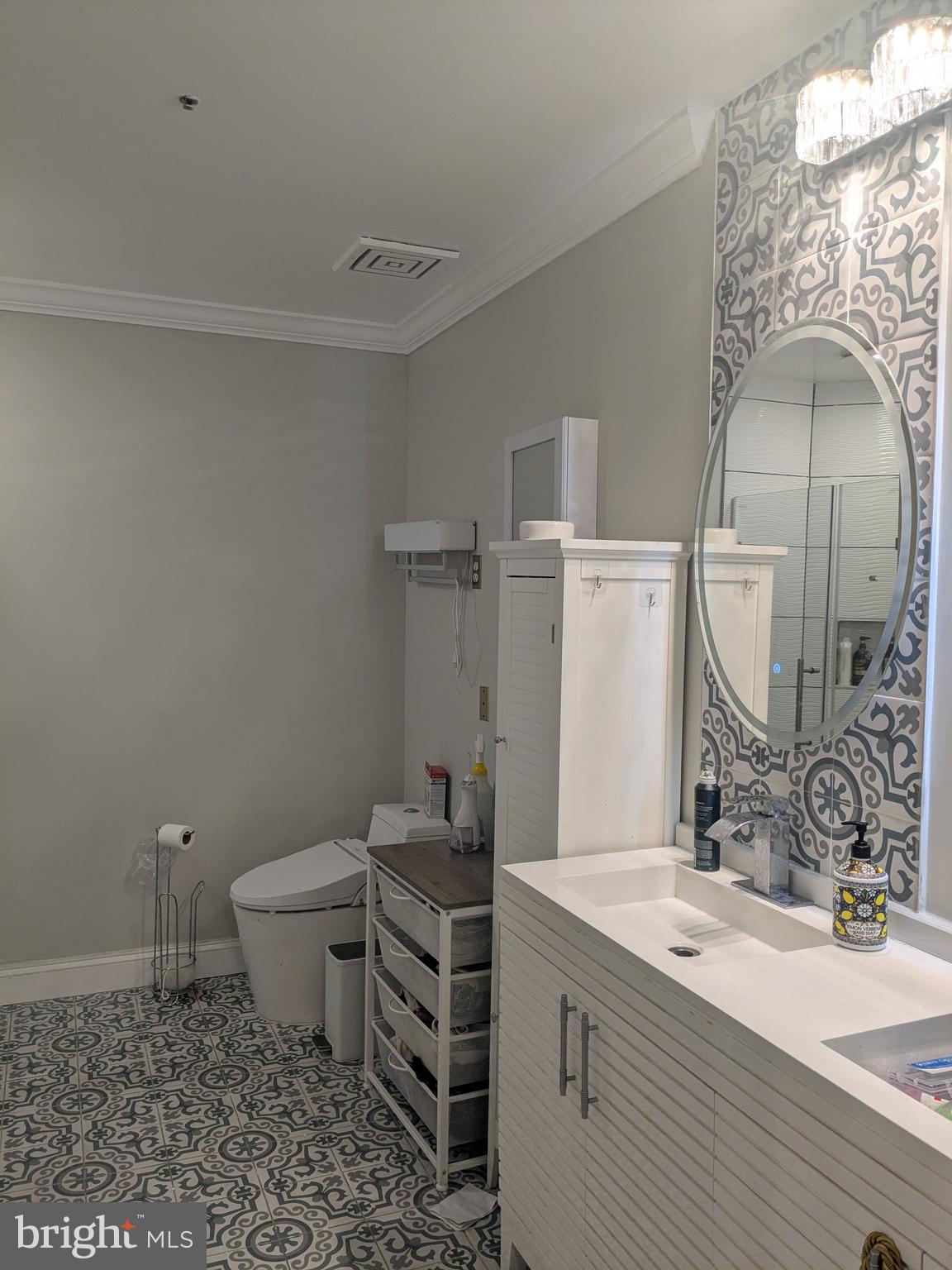 FEDERAL HILL HISTORIC DISTRICT - Residential Lease