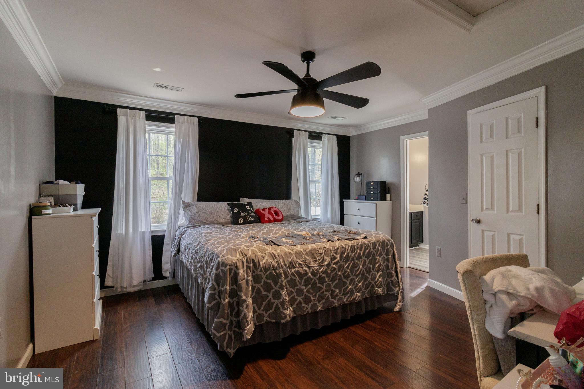 BLUE MOUNTAIN - Residential