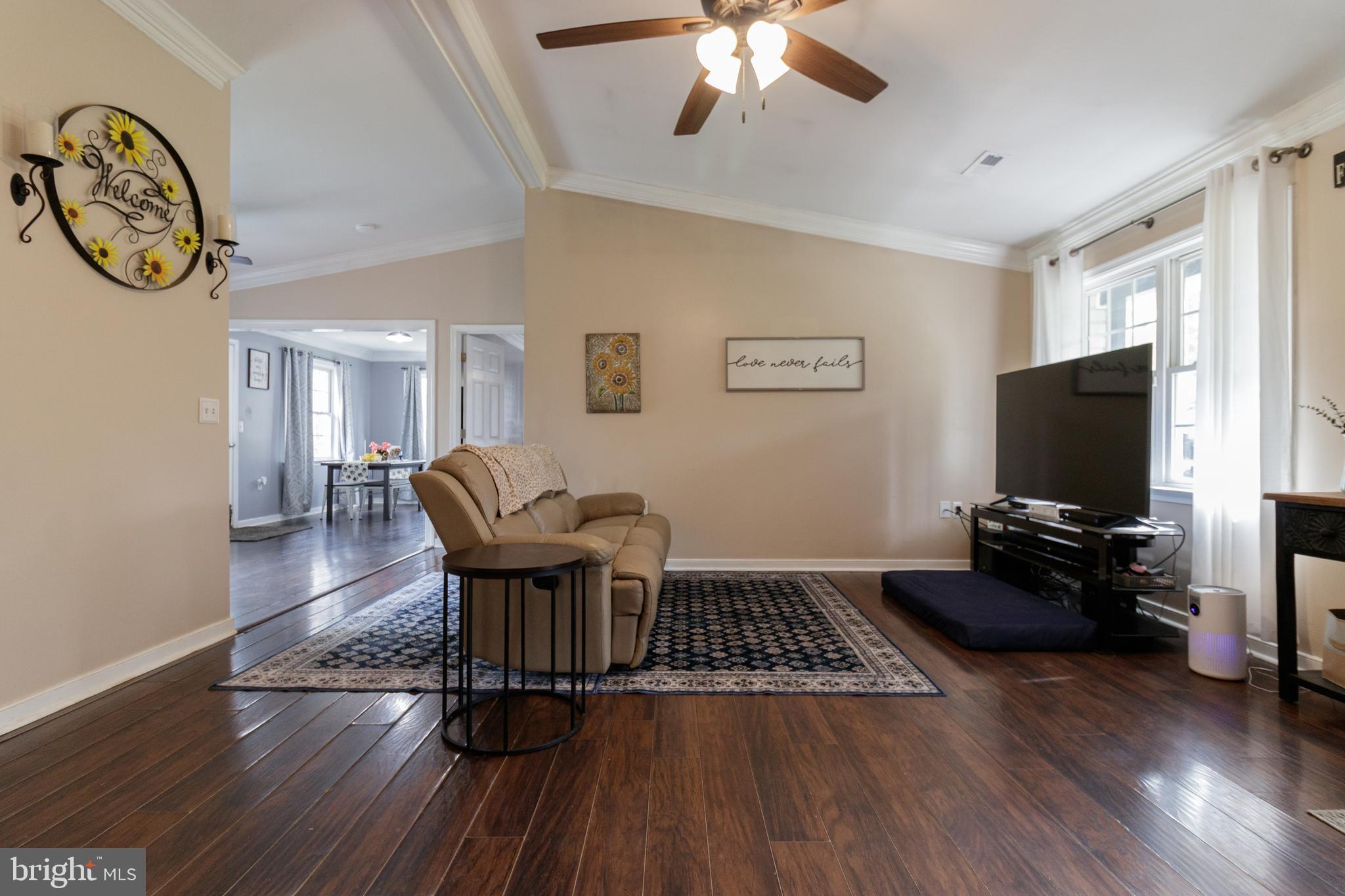 BLUE MOUNTAIN - Residential