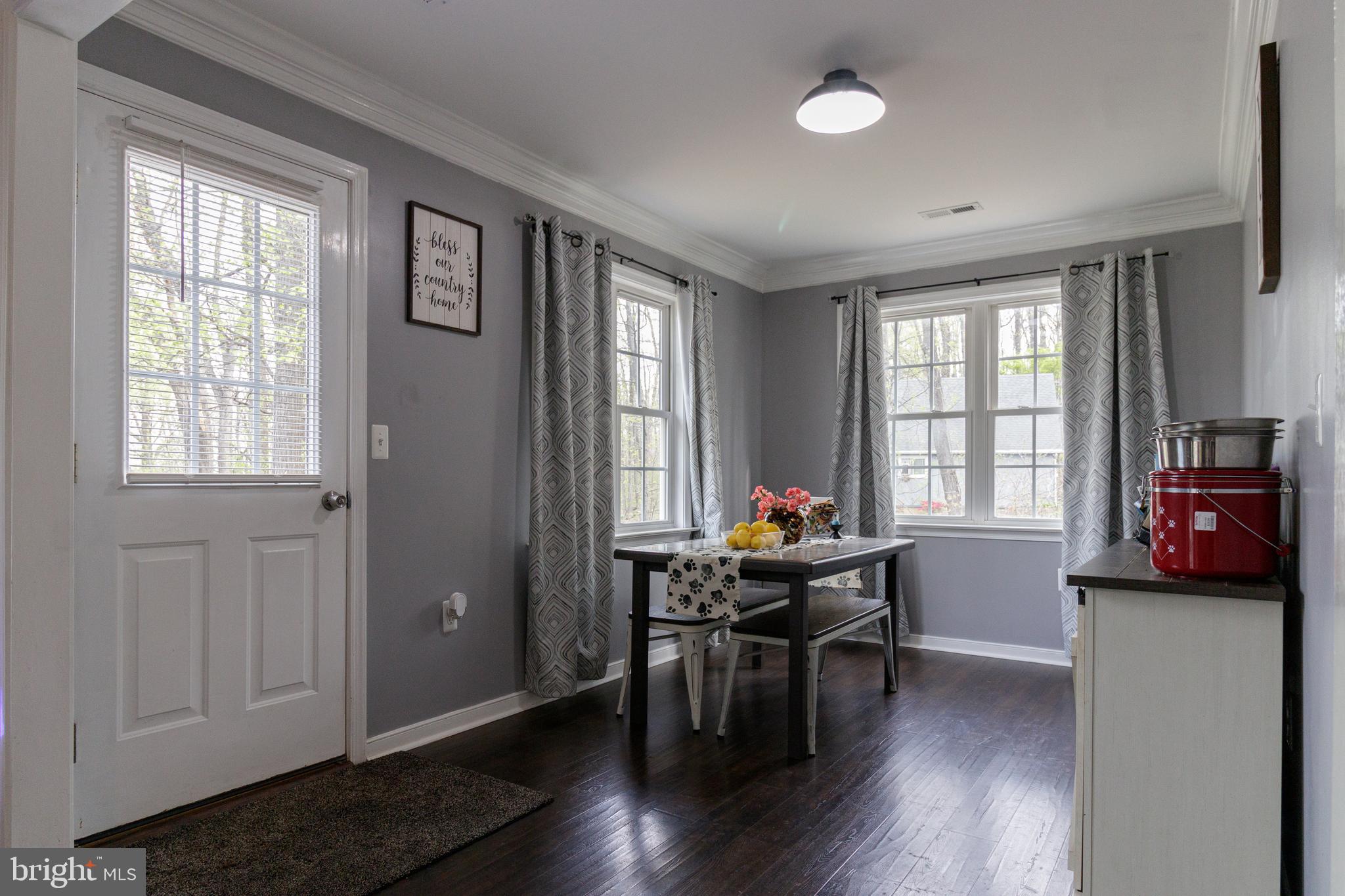 BLUE MOUNTAIN - Residential