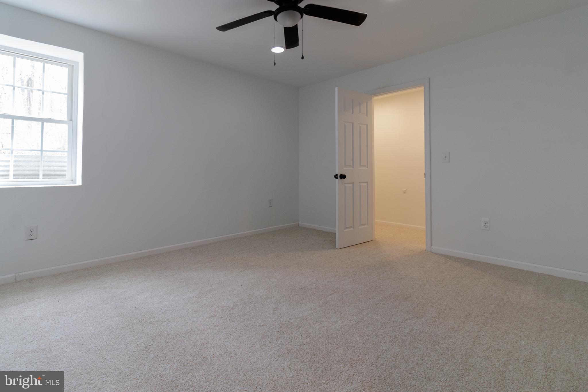 BLUE MOUNTAIN - Residential