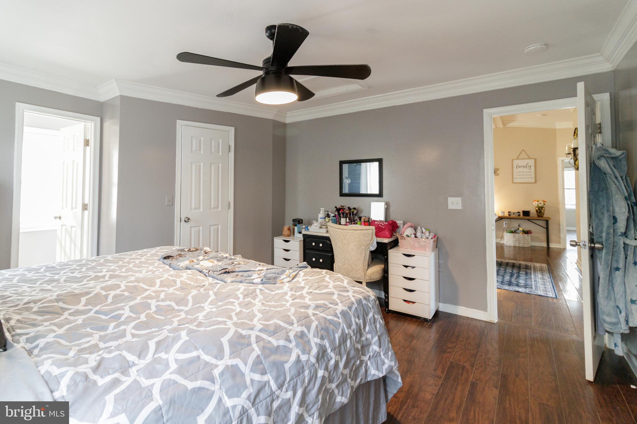 BLUE MOUNTAIN - Residential