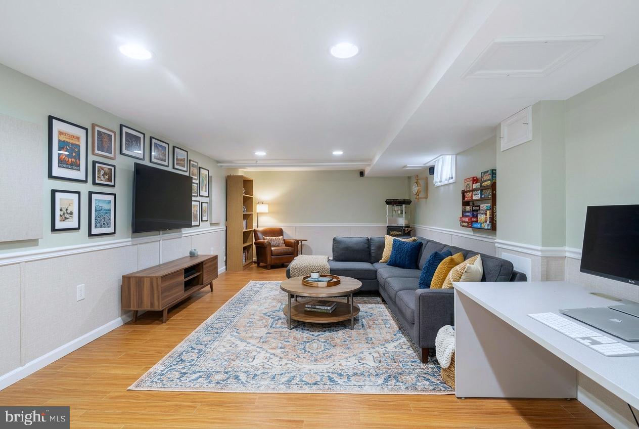 CATONSVILLE - Residential