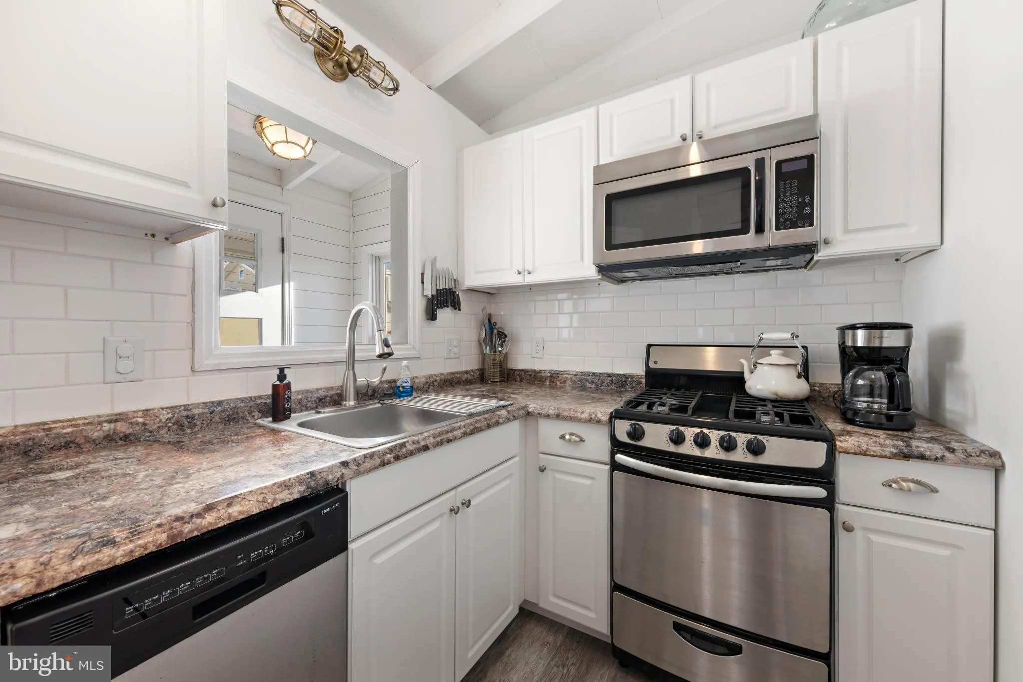 Long Beach Township, New Jersey 08008, United States, 4 Bedrooms Bedrooms, ,3 BathroomsBathrooms,Residential,Pending,22313