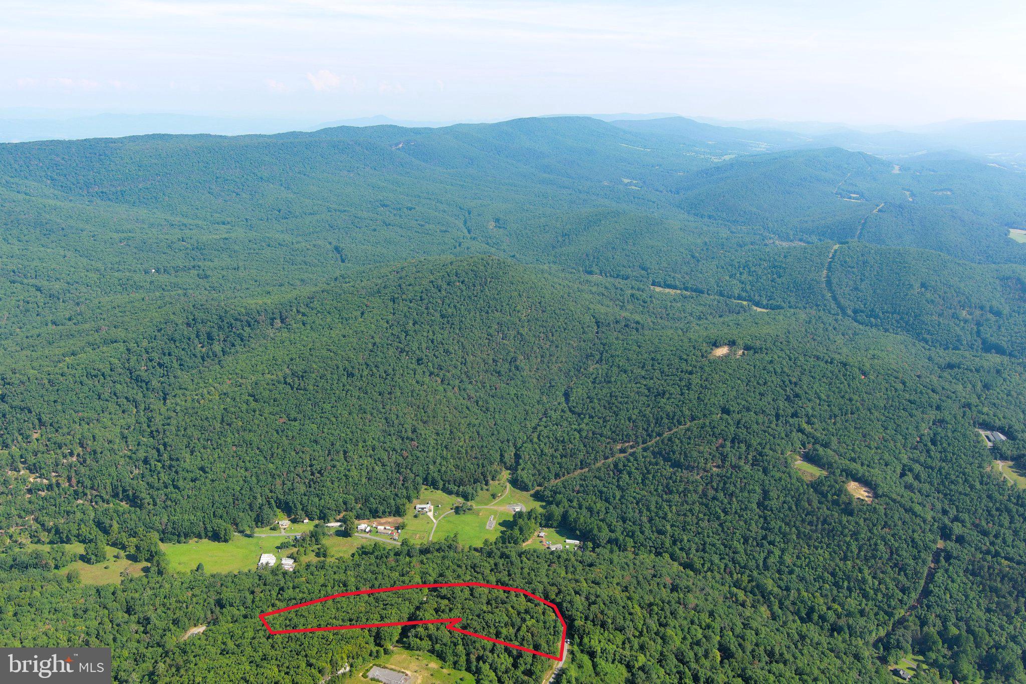 21 LOST RIVER BLUFFS