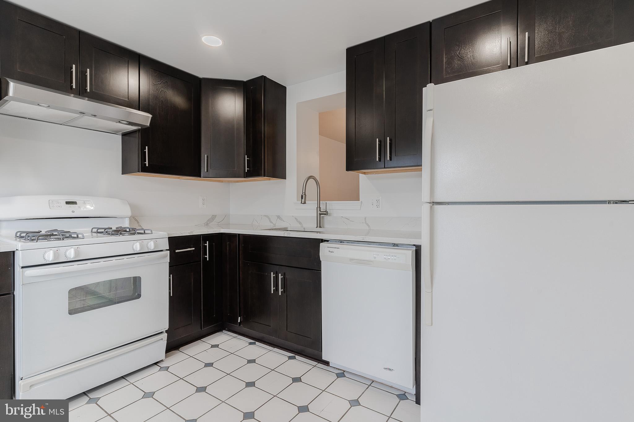 NEWGATE - Residential Lease