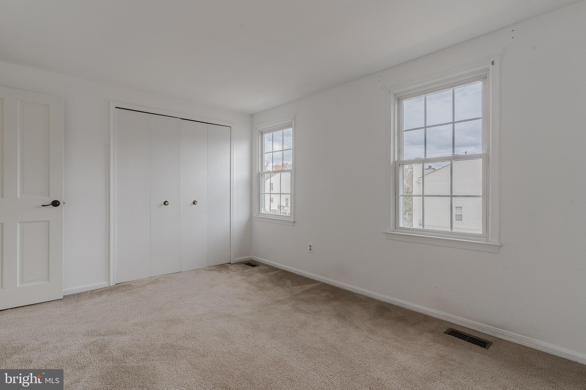 NEWGATE - Residential Lease