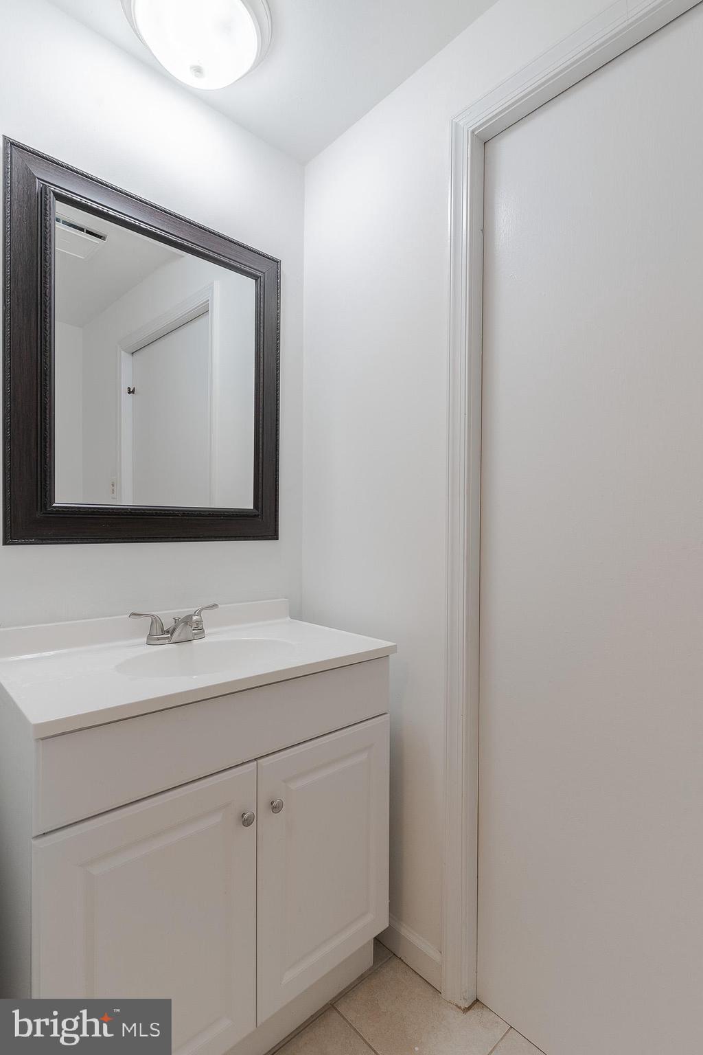 NEWGATE - Residential Lease