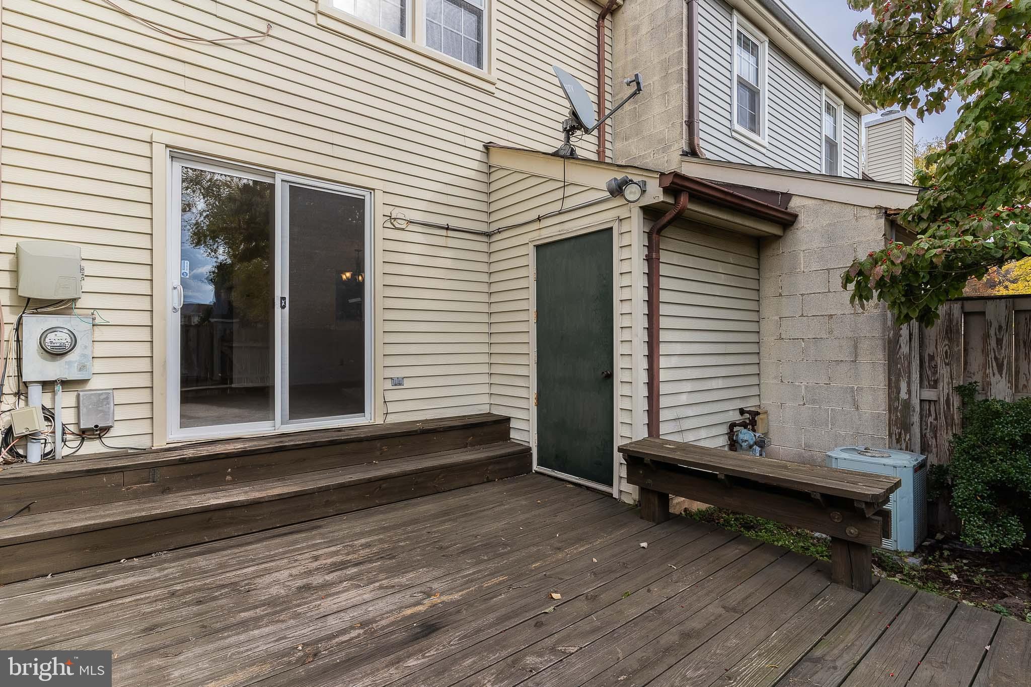 NEWGATE - Residential Lease