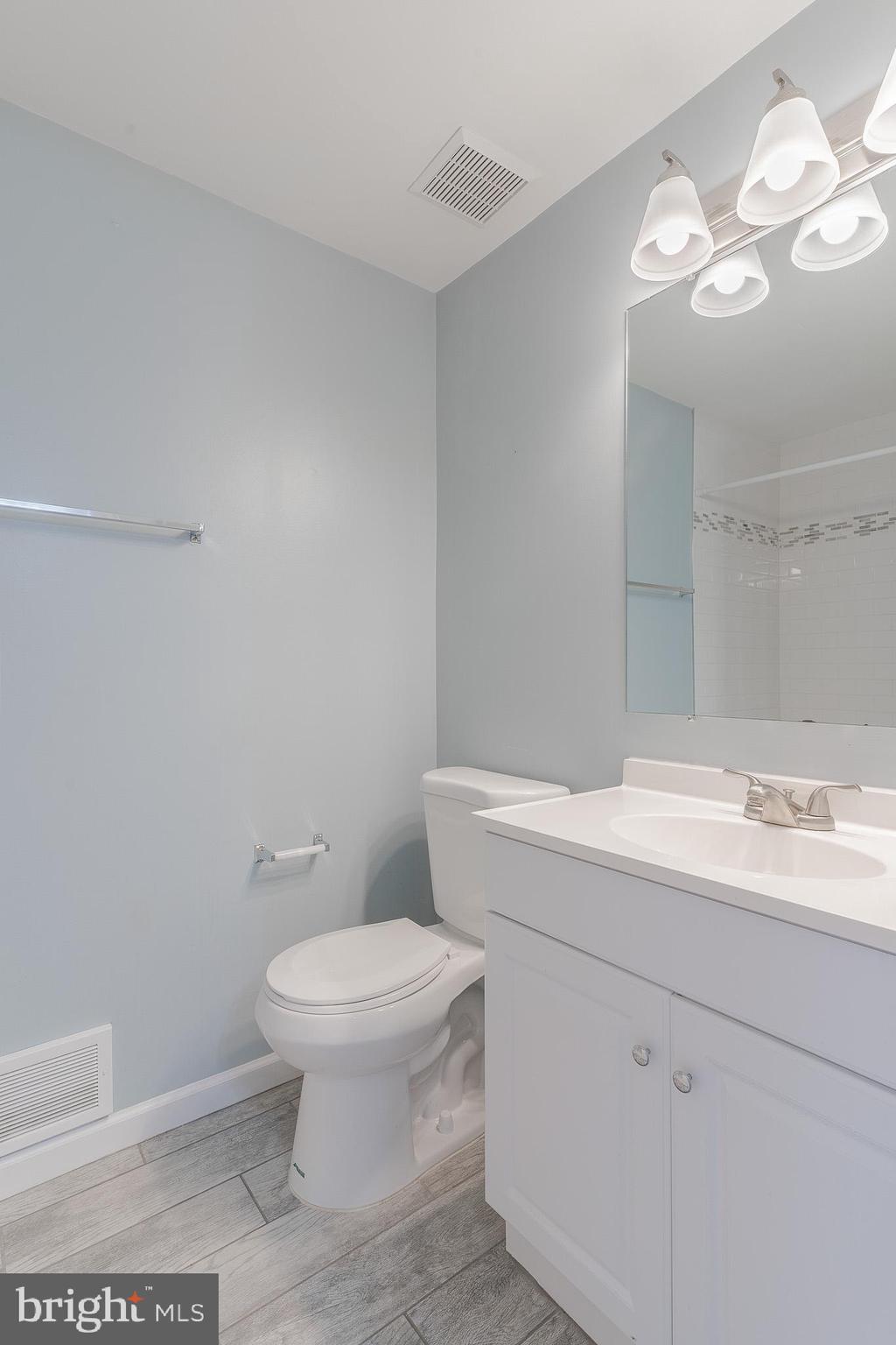 NEWGATE - Residential Lease