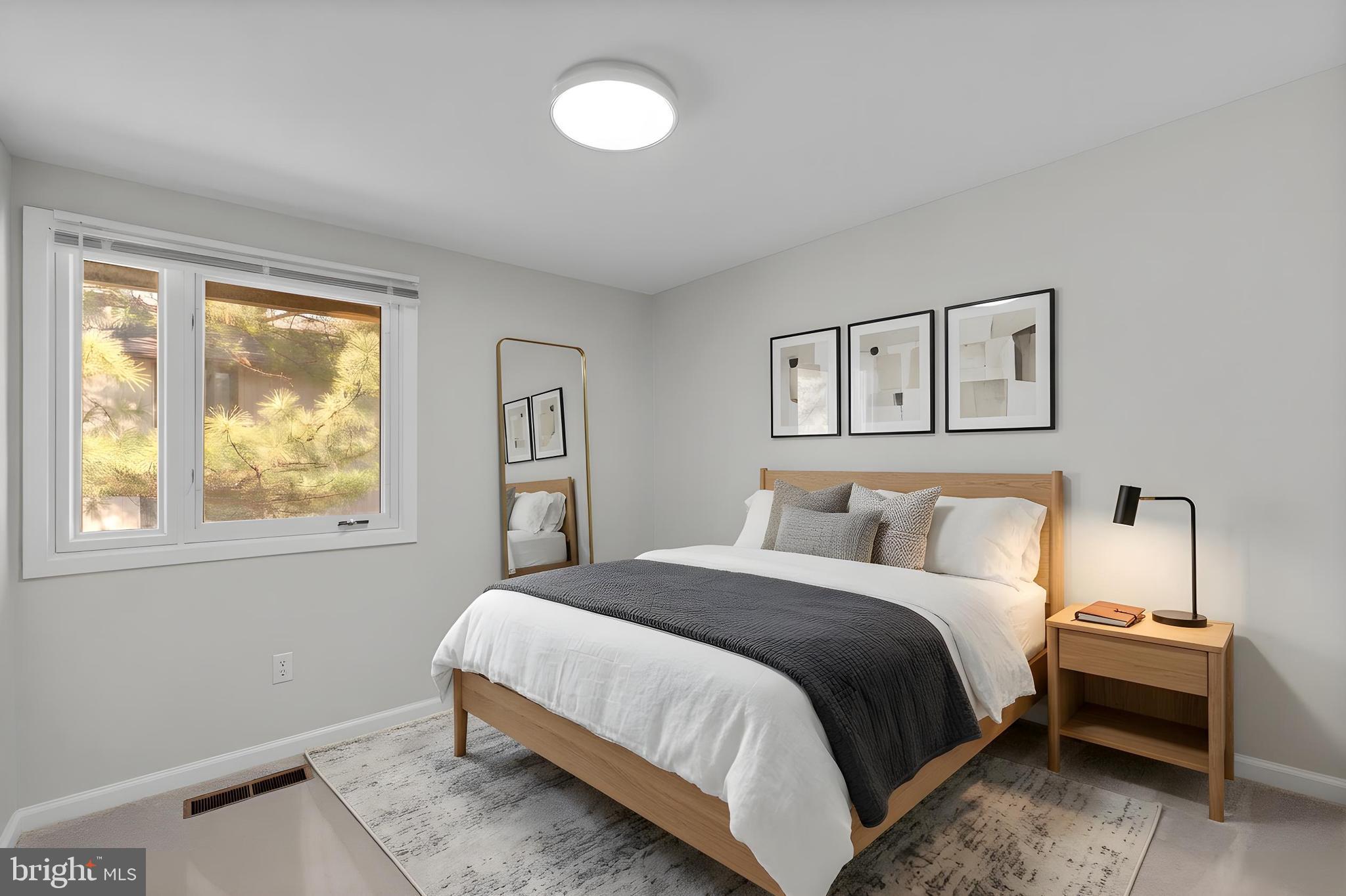 WOODSIDE SQUARE - Residential