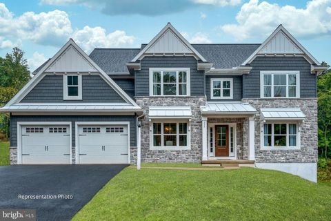 139 ALEXANDRIA DRIVE ANNVILLE PA 17003