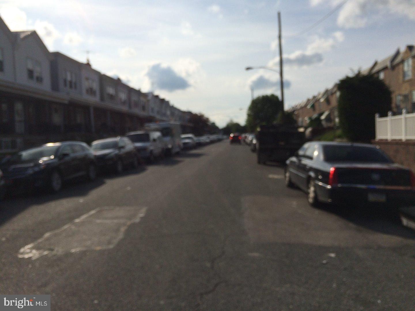 LAWNCREST - Residential
