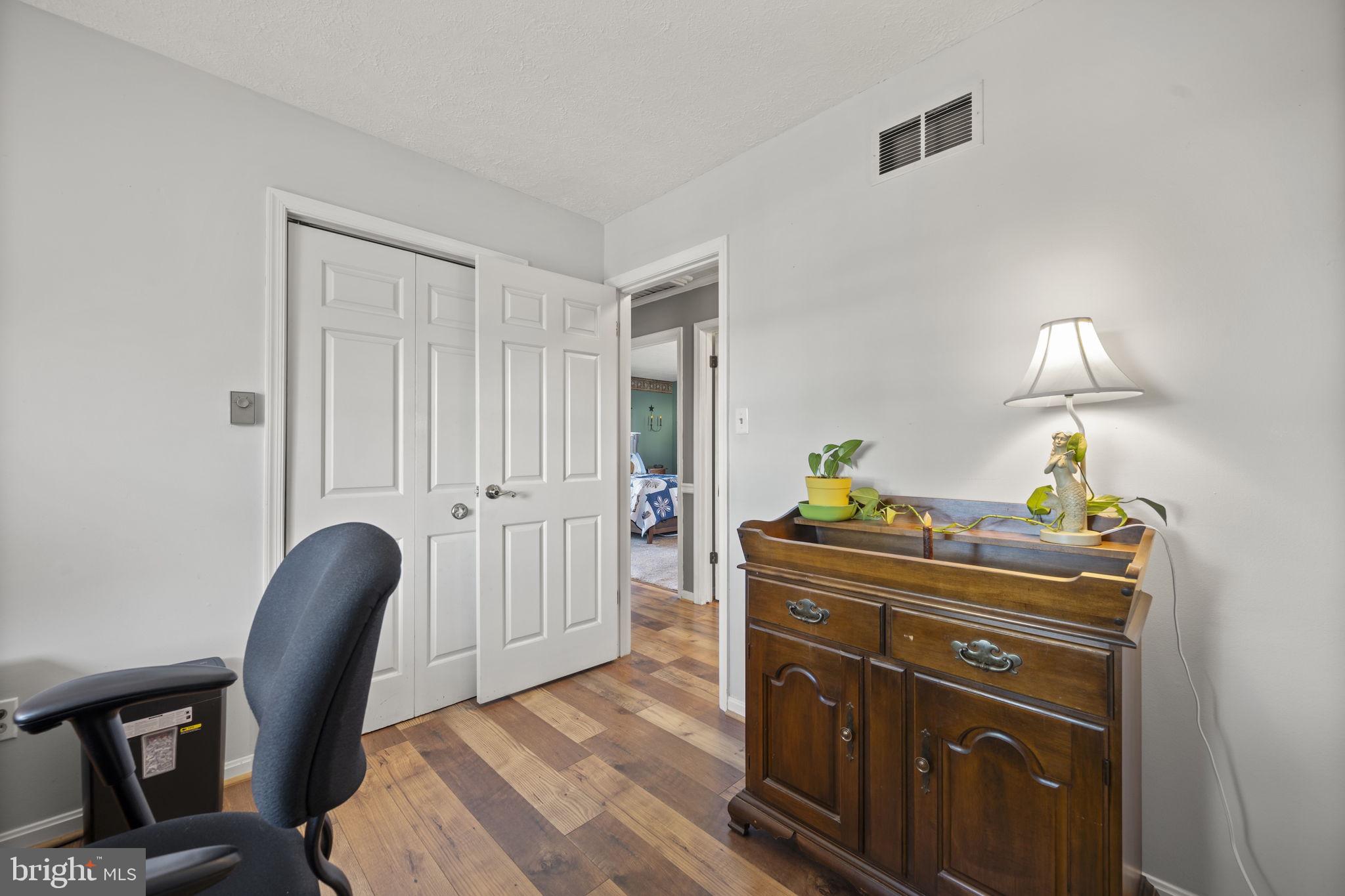 WESTMINSTER ELECTION DISTRICT - Residential